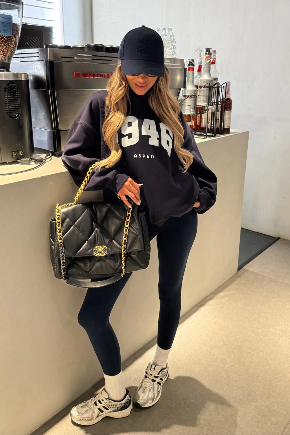 1946 ESSENTIAL NAVY PRINTED HOODIE - Image 2