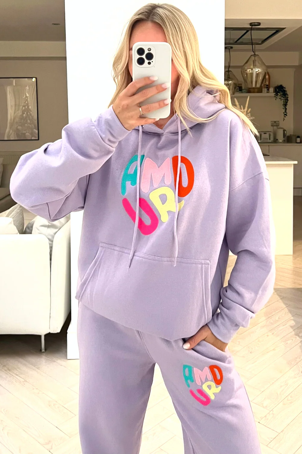 Amour lilac embroidered hooded loungewear set - Image 2