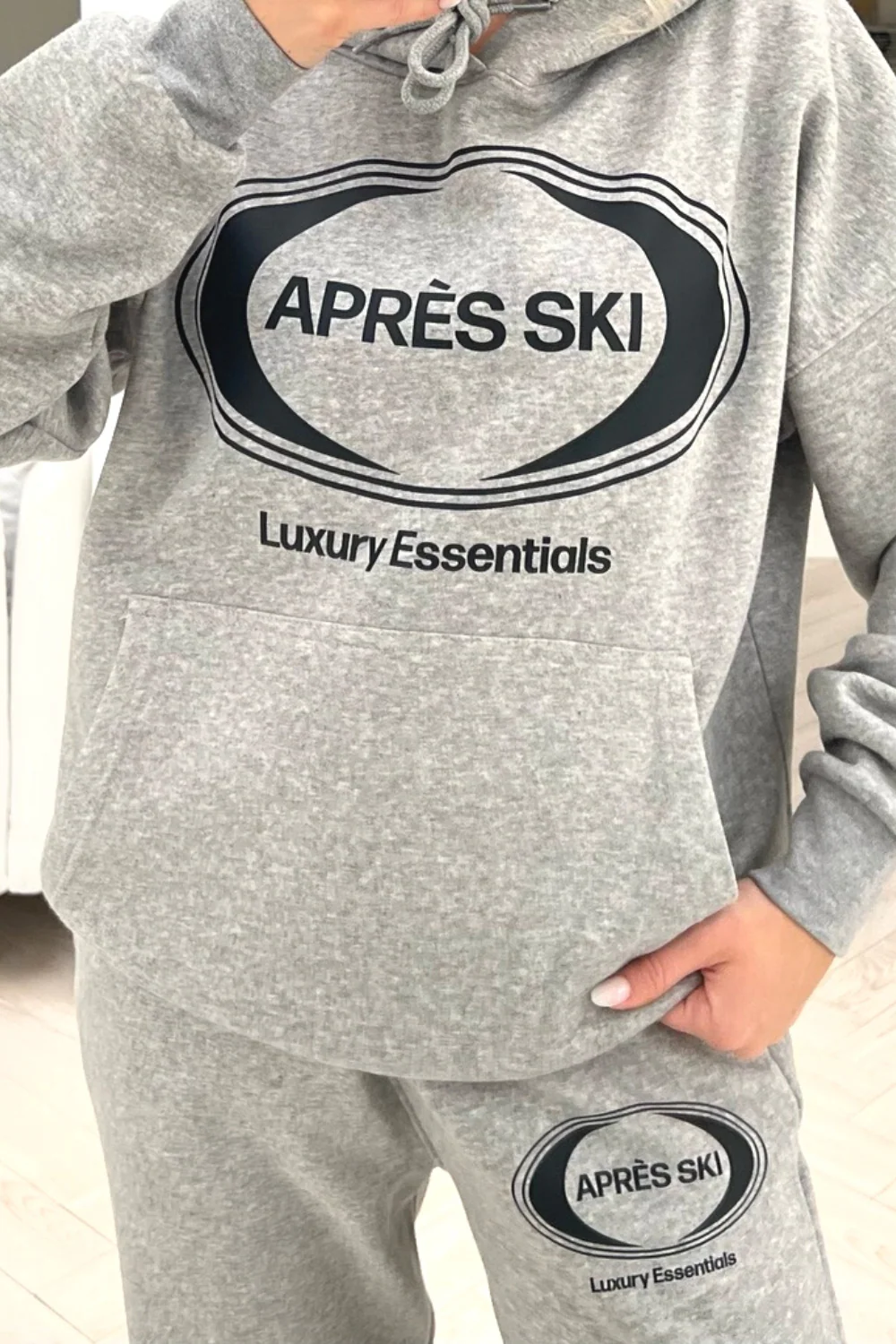 Aprés Ski grey printed hoodie loungewear set - Image 3