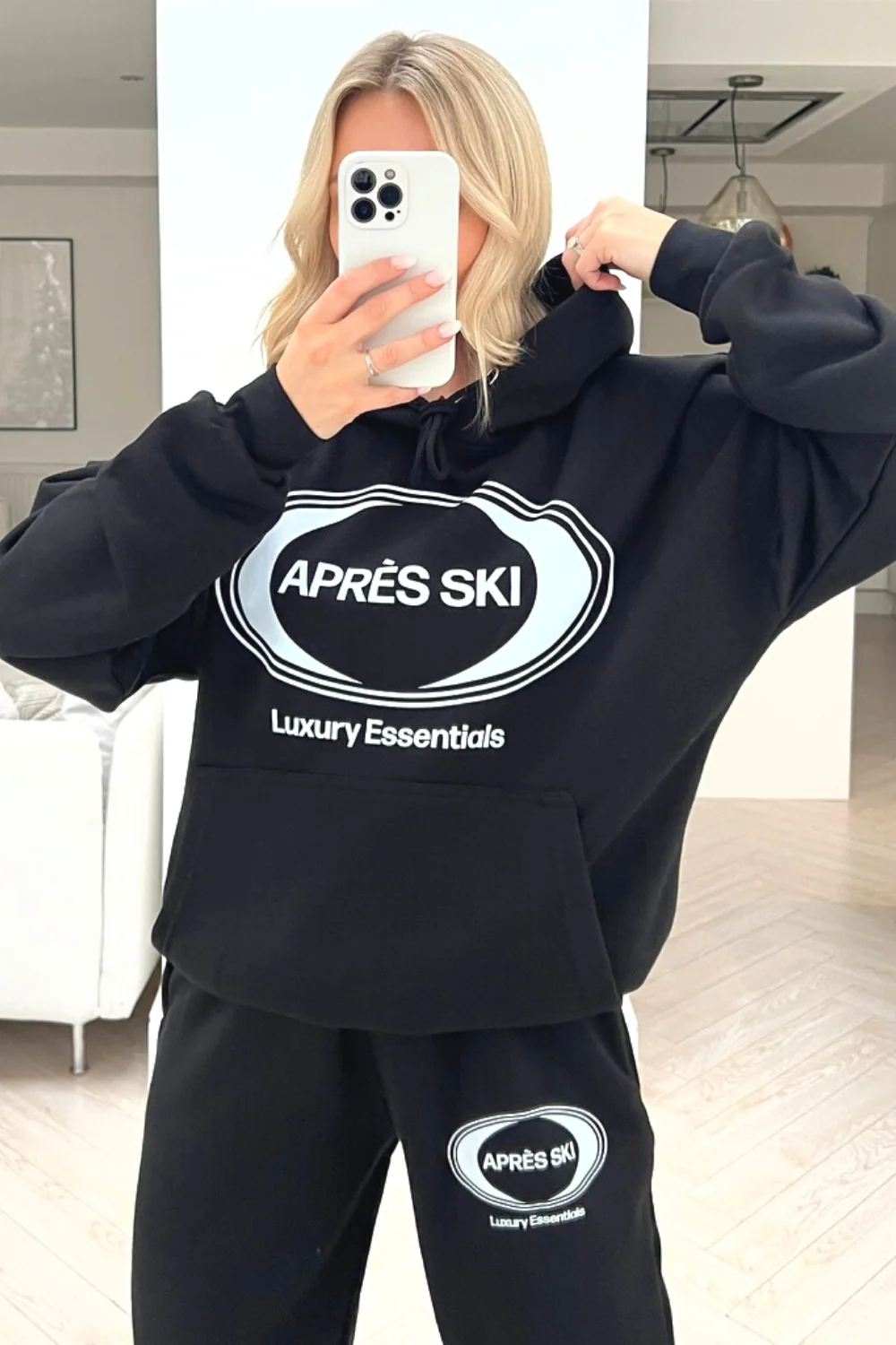 Aprés Ski black printed hoodie loungewear set - Image 3