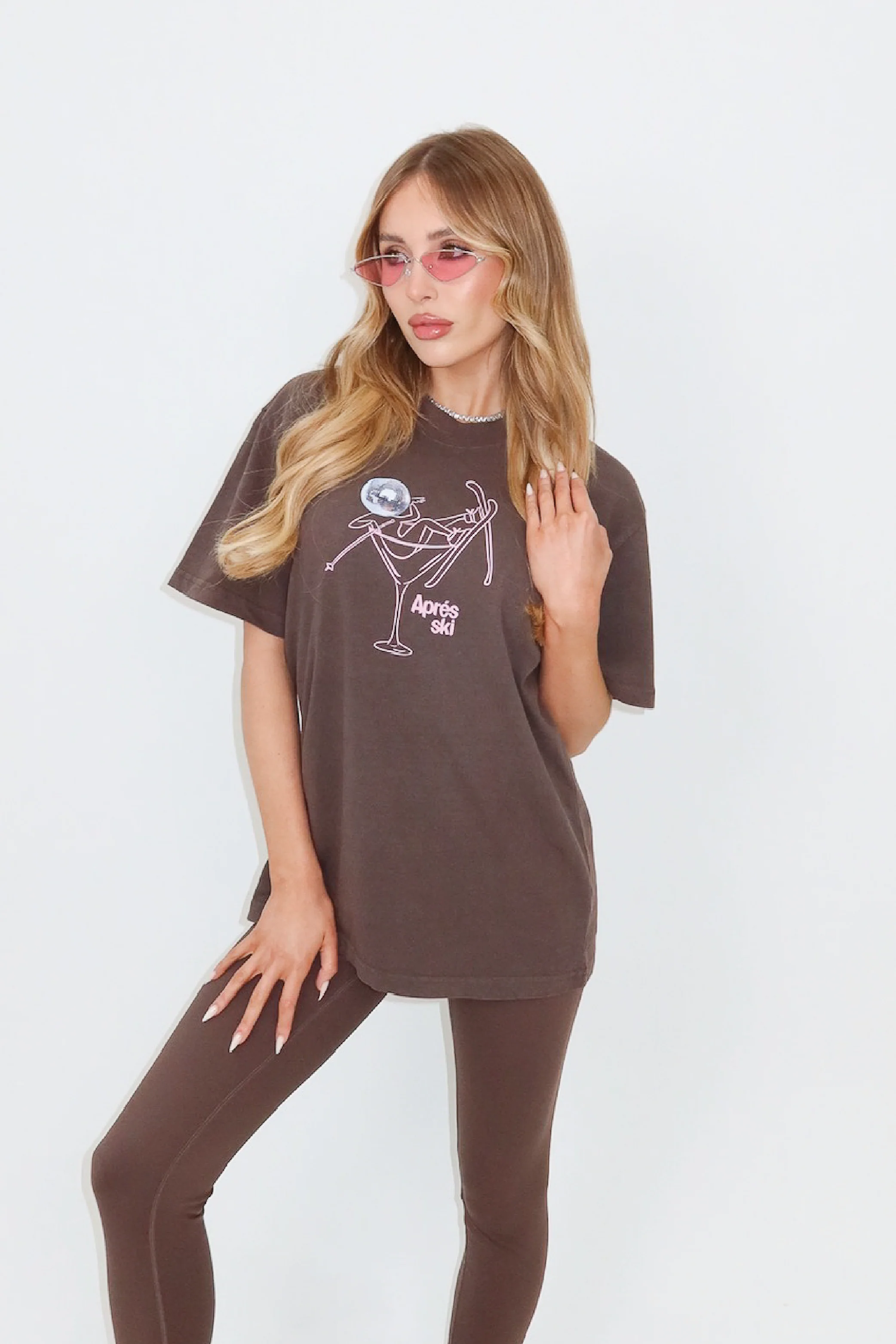 Apres Ski martini disco ball chocolate heavyweight t-shirt - Image 3