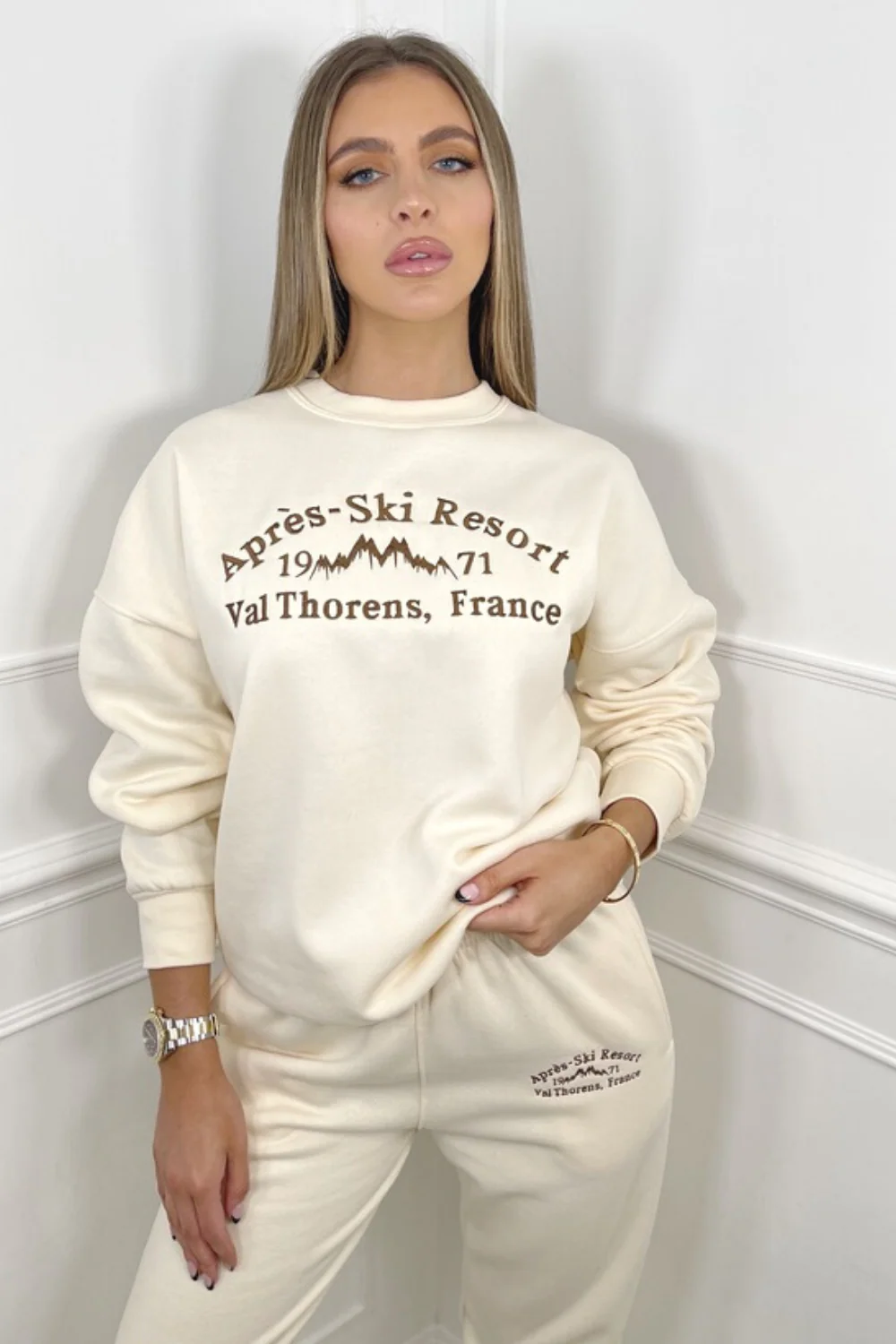 Apres Ski Resort Ecru sweater loungewear set - Image 2