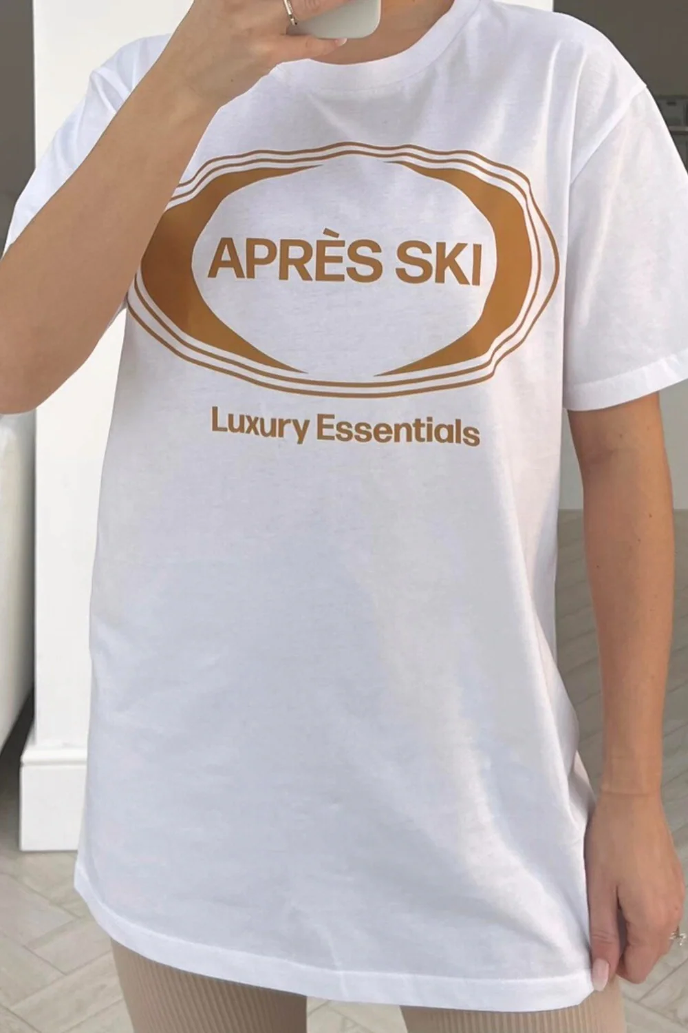 Apres ski white printed tee & legging coord - Image 2