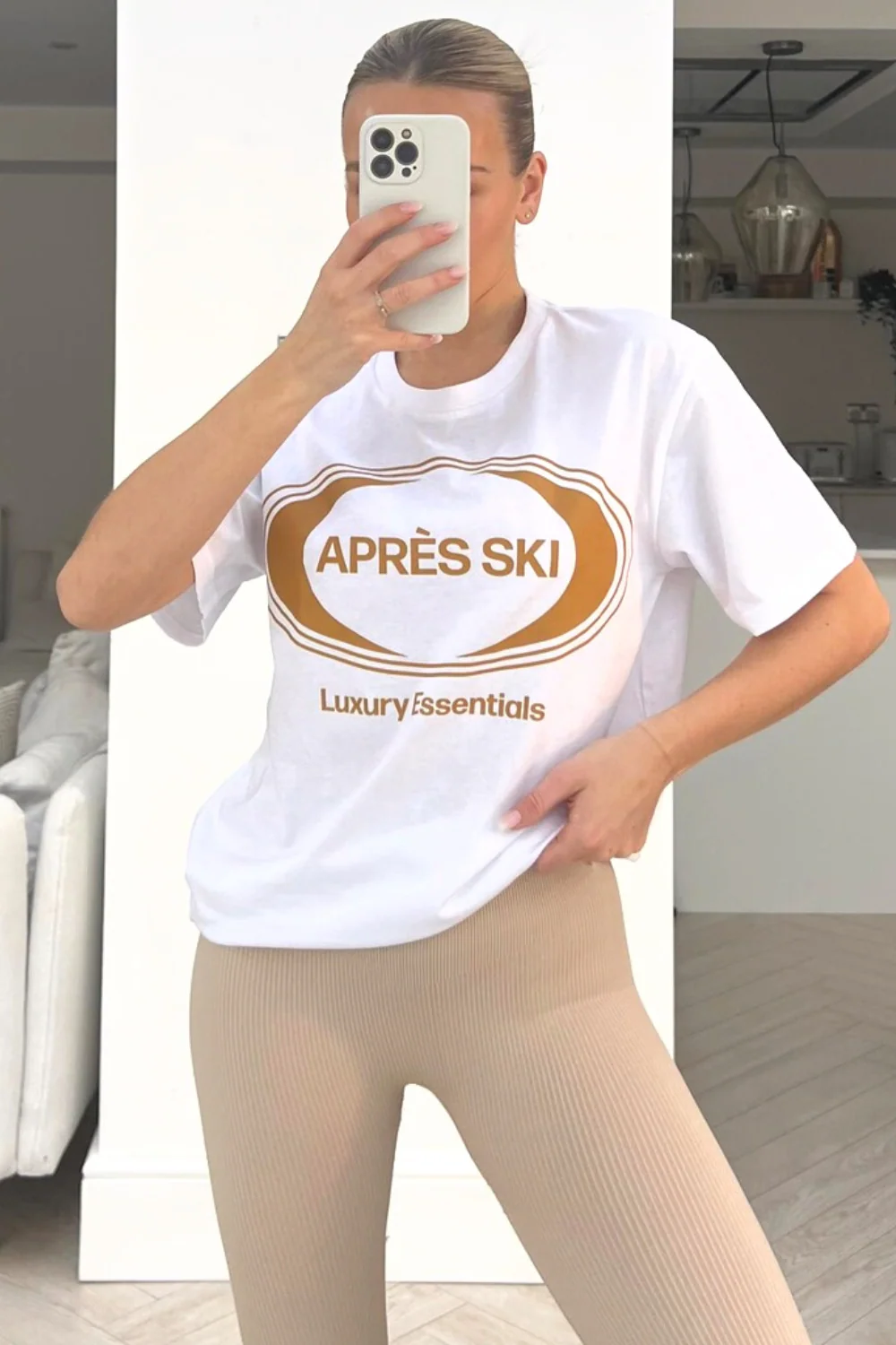 Apres ski white printed tee & legging coord - Image 3