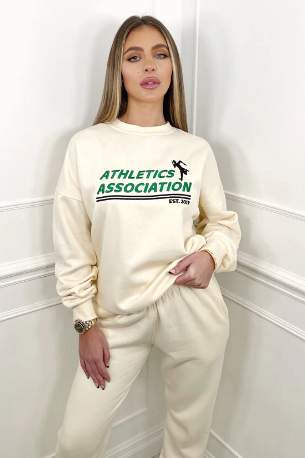 athletics association Embroidered ecru sweater loungewear set - Image 3