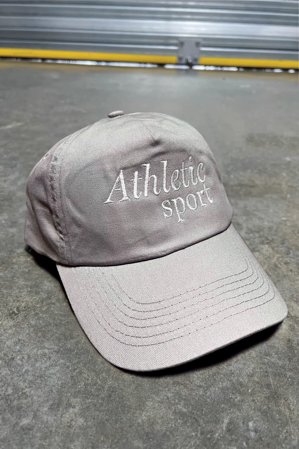 Athletics sport grey embroidered cap - Image 3
