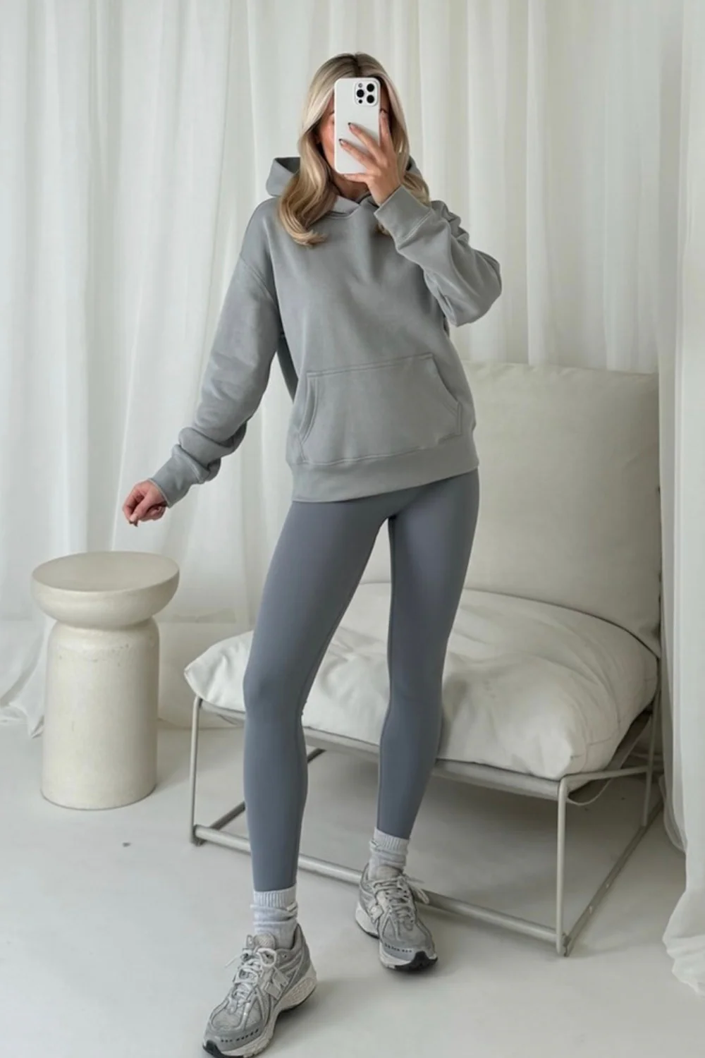 Bella light grey premium hoodie ultimate legging set - Image 2