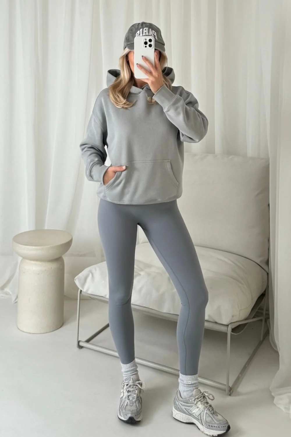Bella light grey premium hoodie ultimate legging set - Image 3