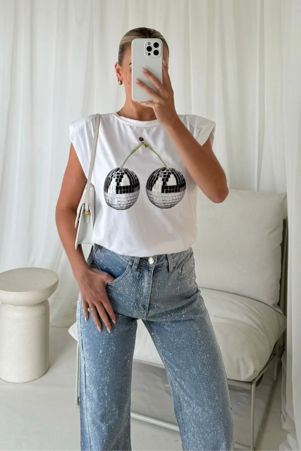 Disco cherry white shoulder pad t-shirt