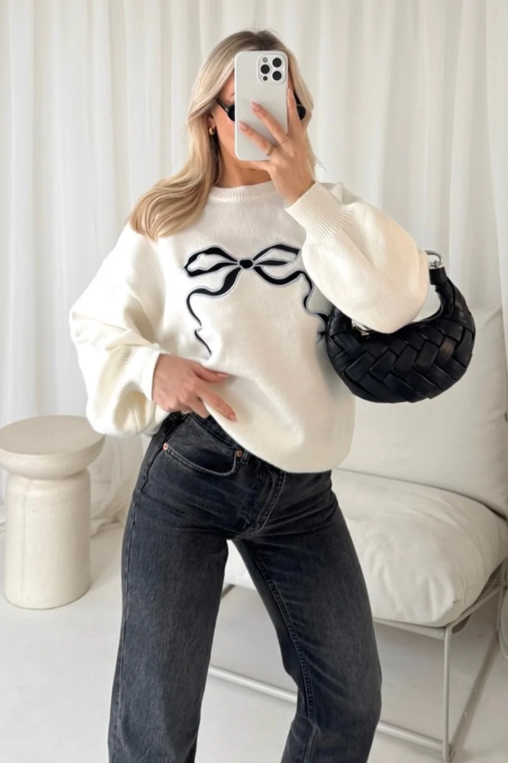 Bow embroidered cream knit sweater - Image 2