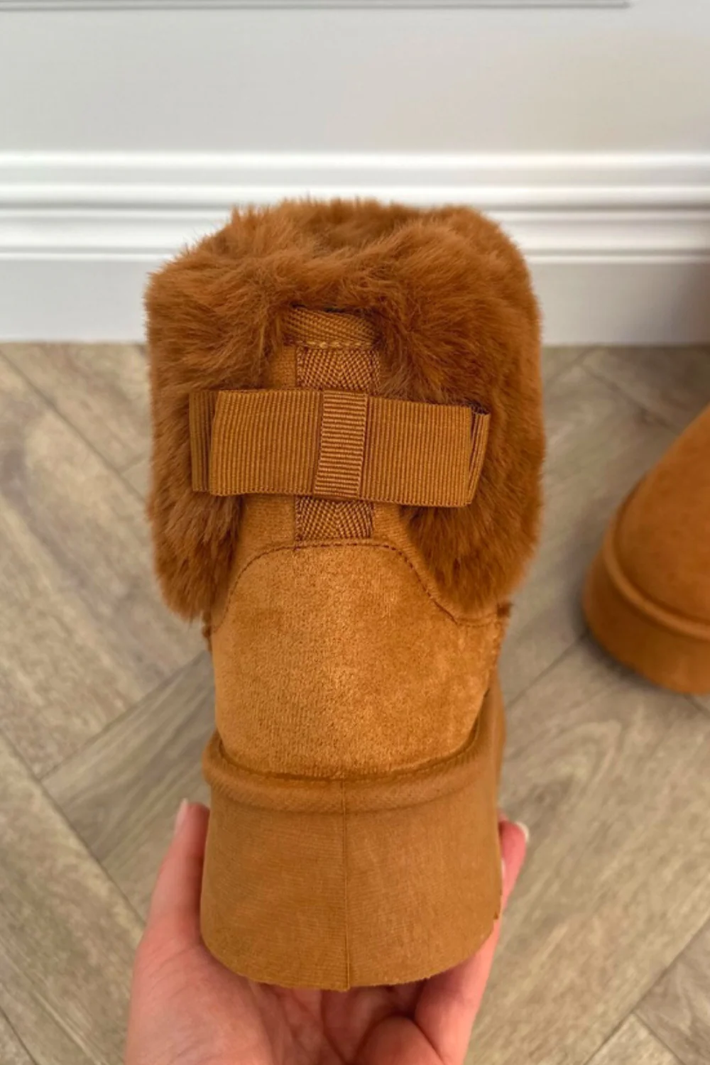 Amore camel platform faux fur lined ankle boots - Image 2