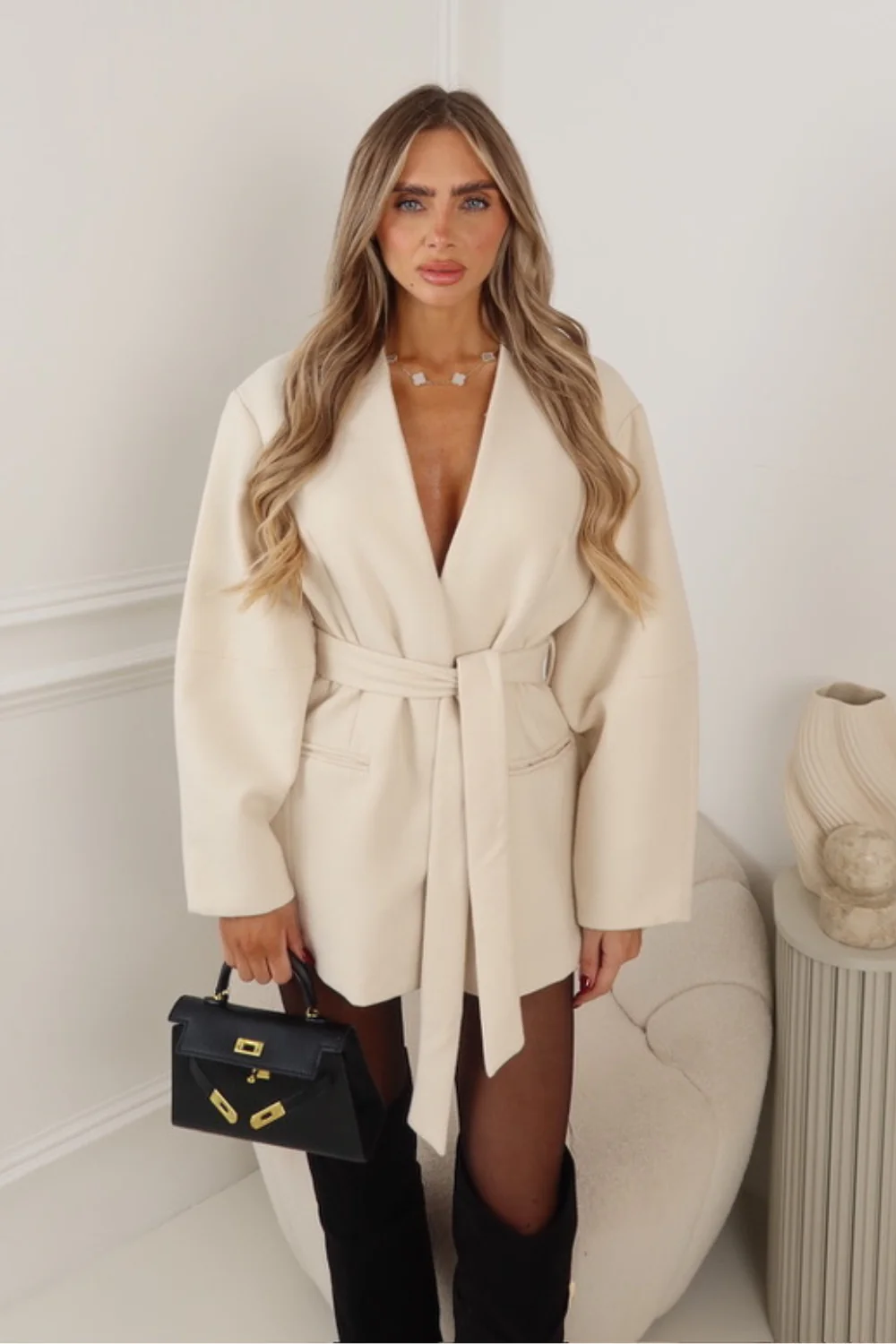 CARRIE CREAM BALLOON SLEEVE BELTED BLAZER