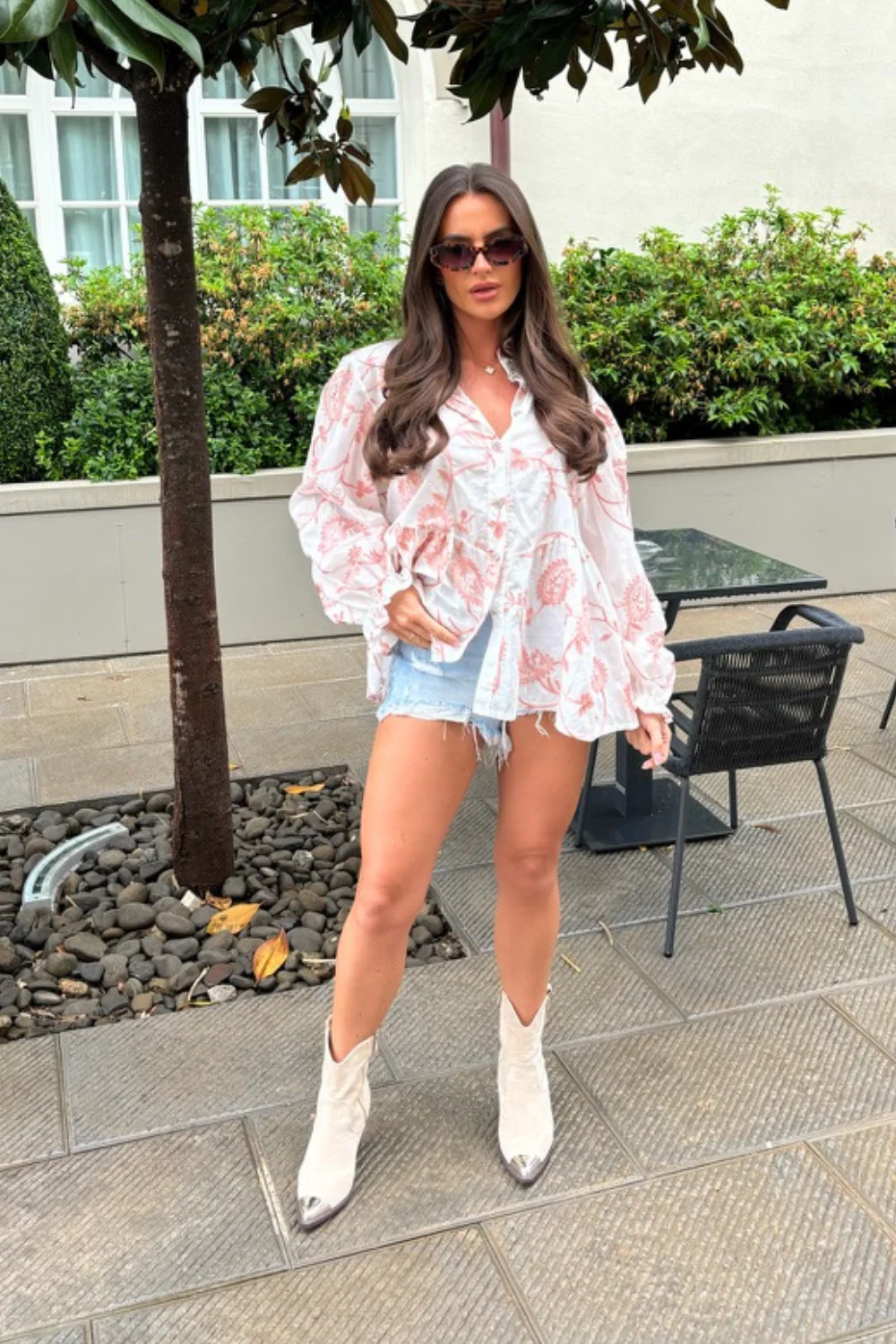 Charlotte white embroidered blouse - Image 2