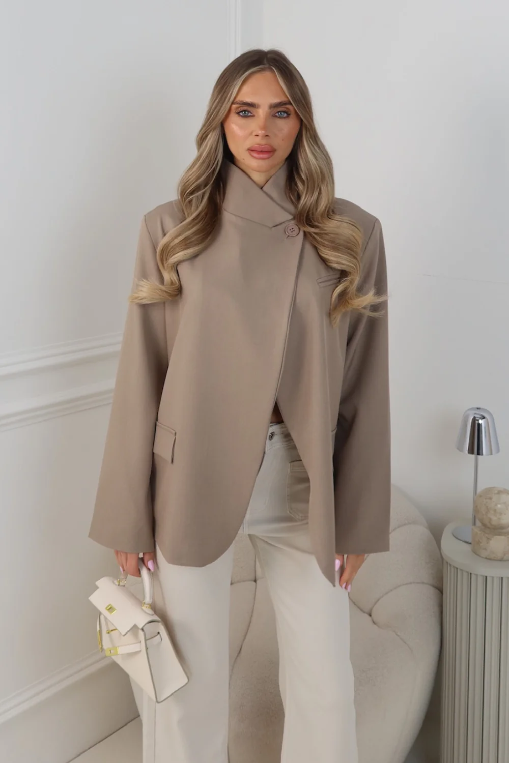 CHER MOCHA HIGH NECK SHOULDER PADDED BLAZER