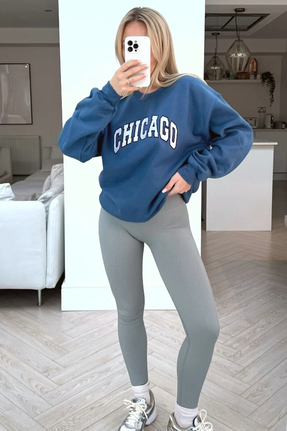 Chicago steel blue embroidered sweater - Image 2