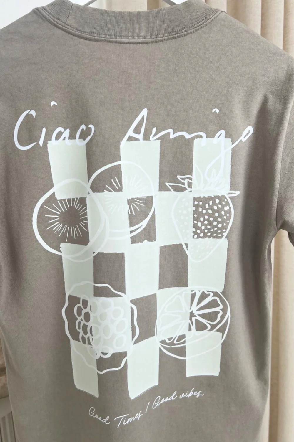 Ciao amigo back print faded khaki boxy t-shirt - Image 5