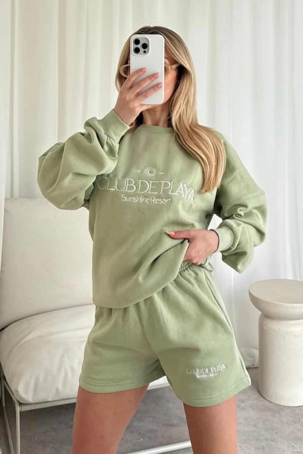 Club de playa sage embroidered sweater shorts loungewear - Image 2