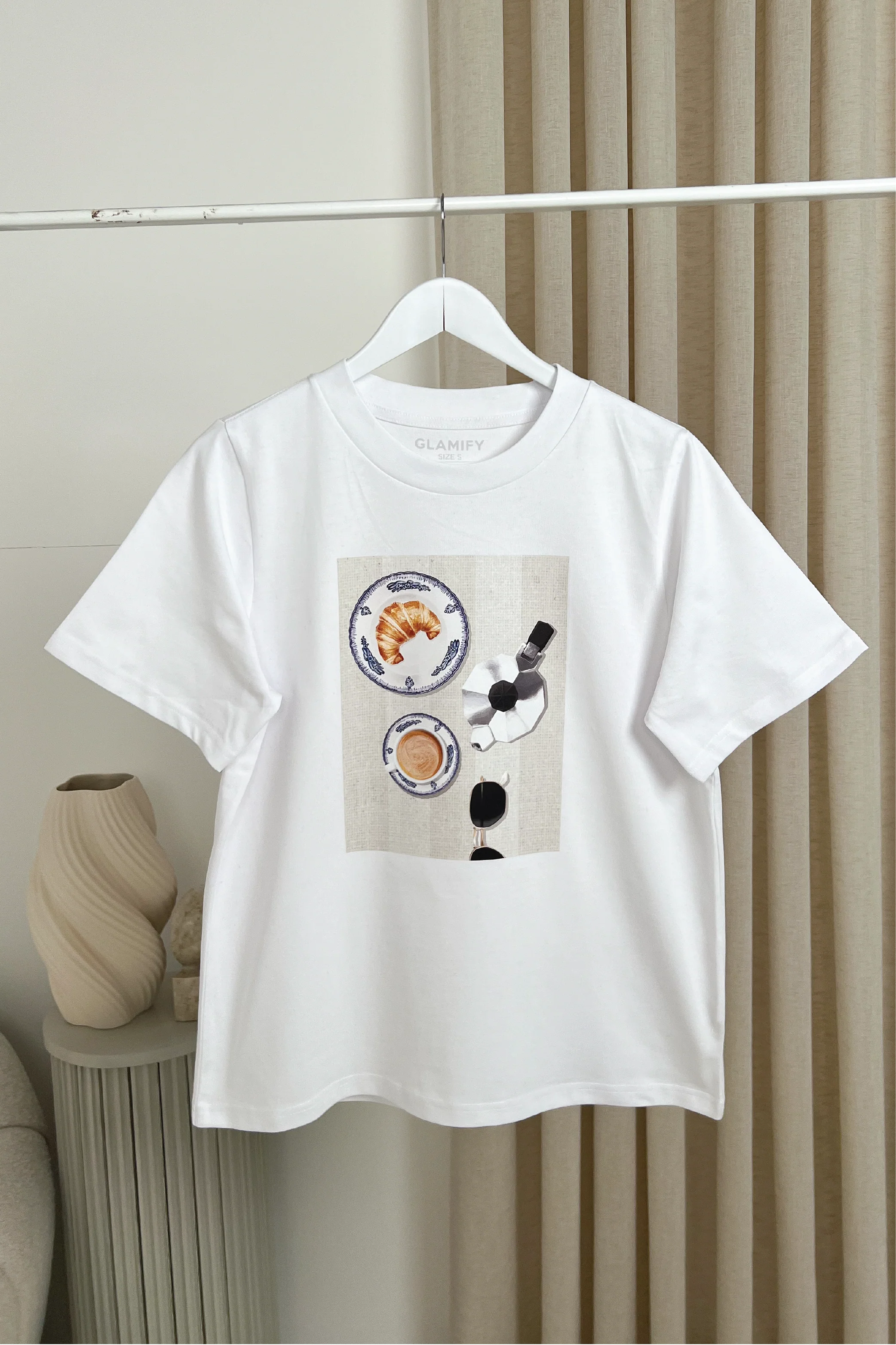 Coffee & croissants printed white heavyweight t-shirt - Image 4
