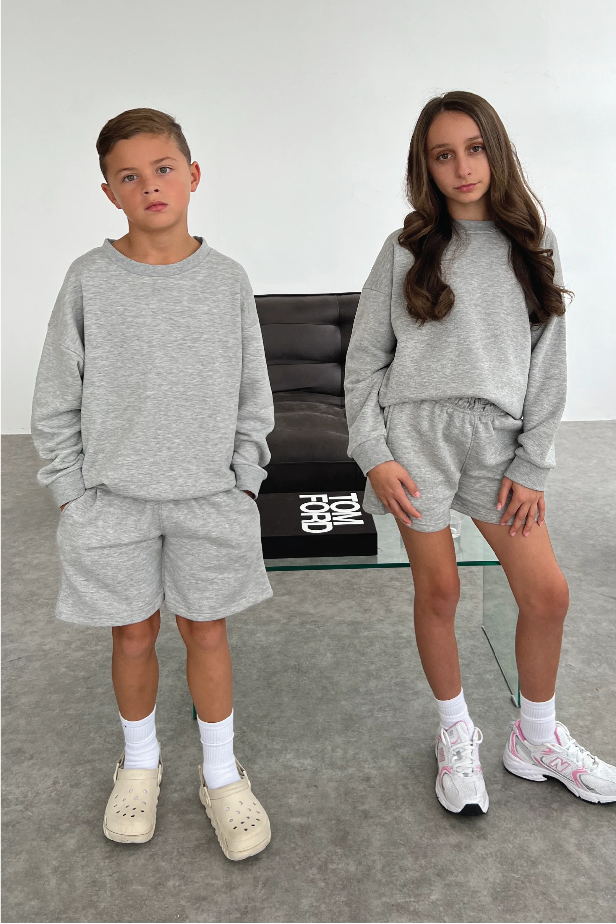 Mini girls melange grey premium essential shorts - Image 2