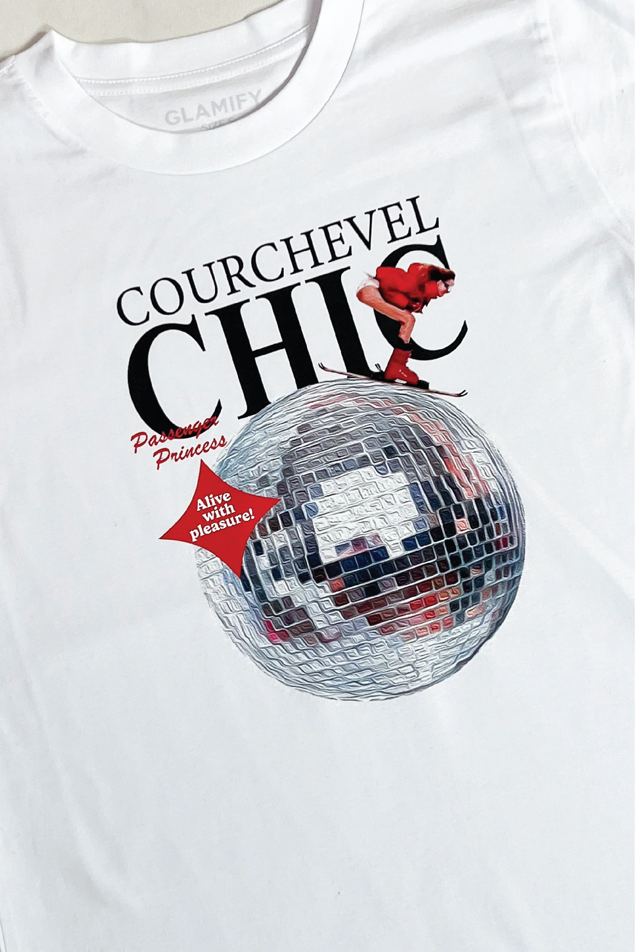 Courchevel Chic Ski white heavyweight printed t-shirt - Image 2