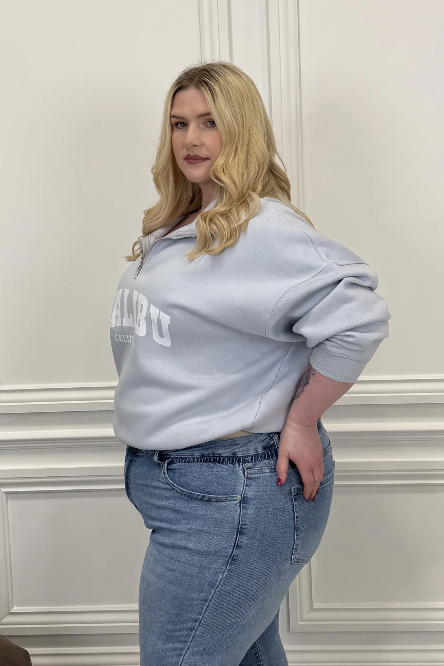 CURVE GLAMIFY MALIBU PRINTED EVERYDAY ESSENTIAL BABY BLUE 3/4 ZIP - Image 2