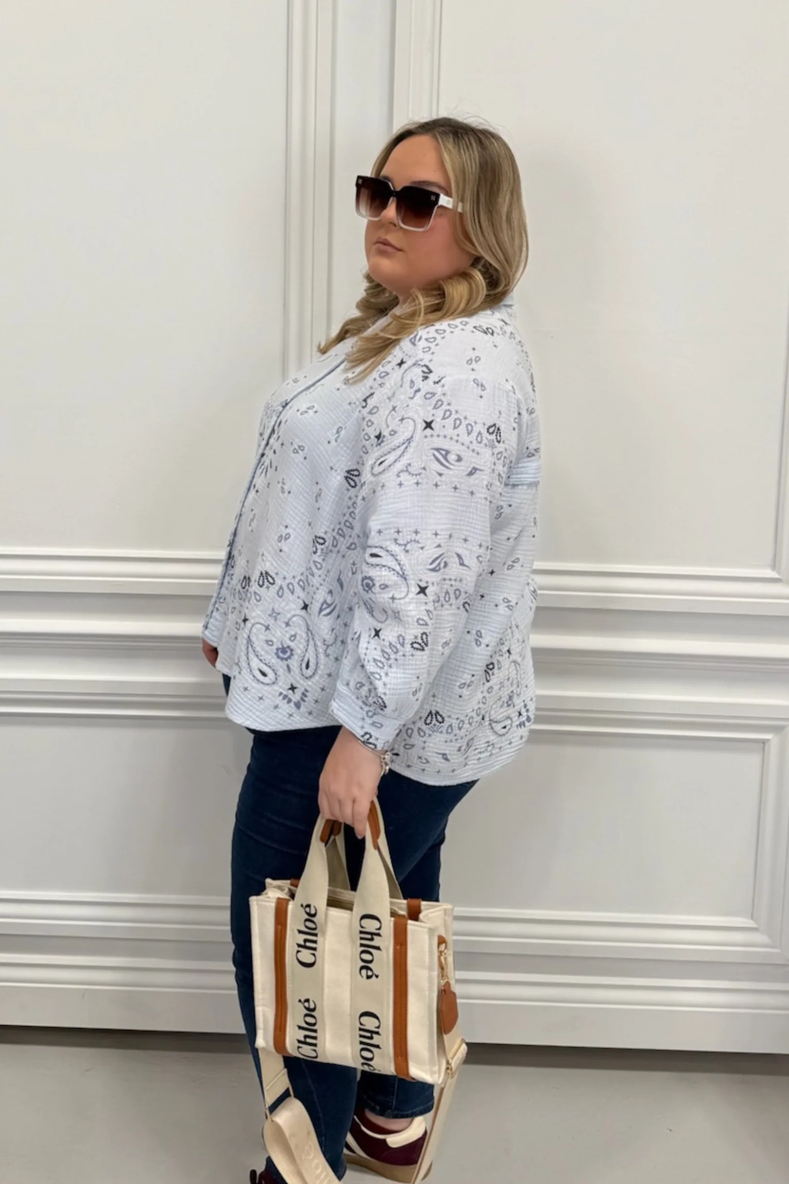 CURVE KATE BLUE PAISLEY PRINTED CHEESECLOTH SHIRT - Image 2