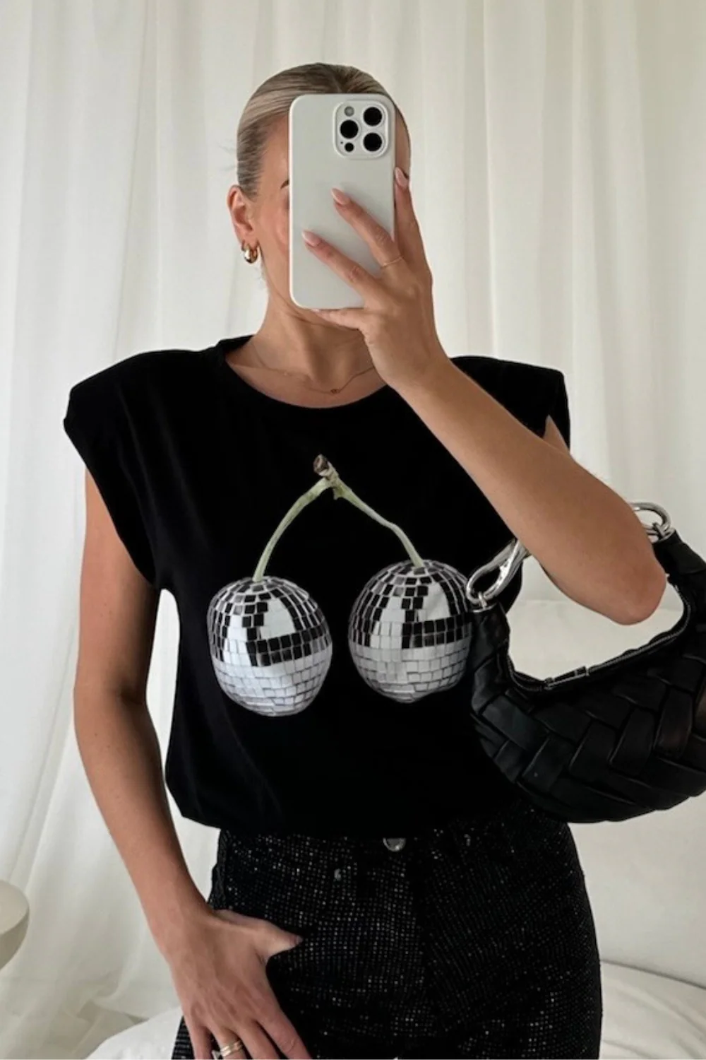 Disco cherry black shoulder pad t-shirt - Image 2