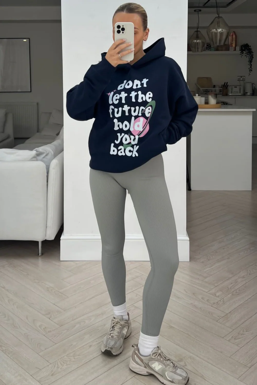 Dont let the future hold you back premium navy printed hoodie - Image 3