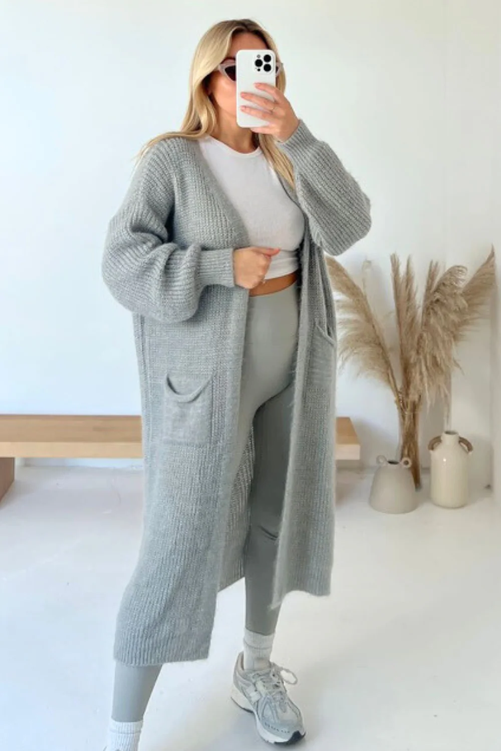 Eloise grey fine knit long cardigan - Image 3