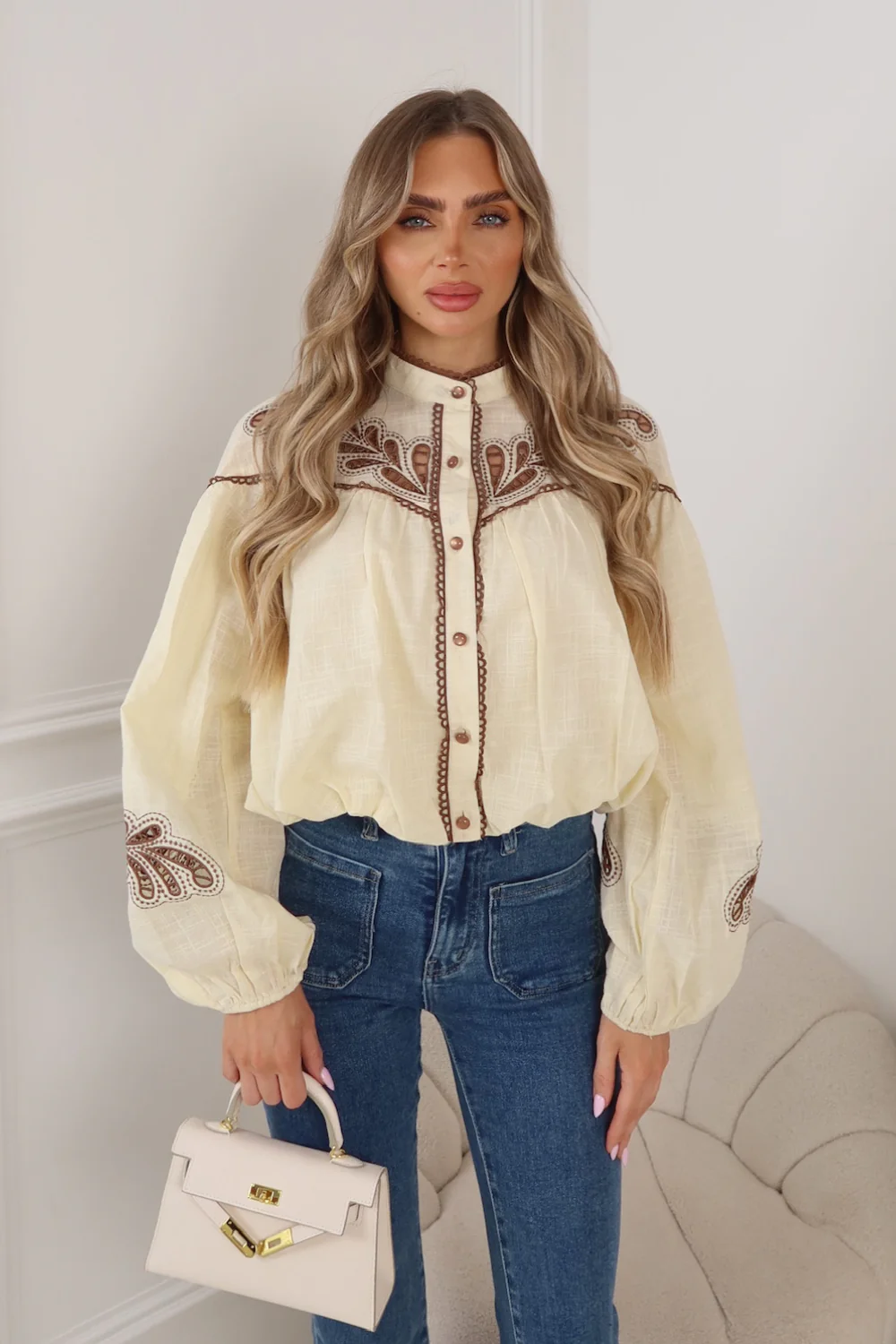 ERIN BEIGE PAISLEY PATTERNED BUTTON UP TOP