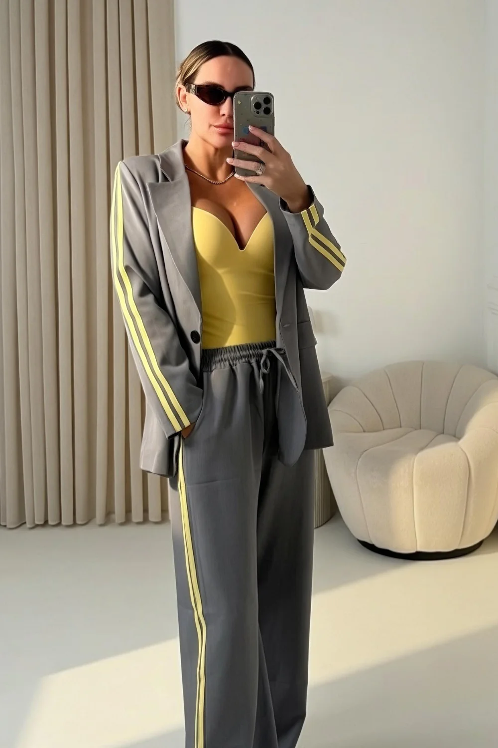 FALLON LEMON SEAMLESS BODYSUIT - Image 4