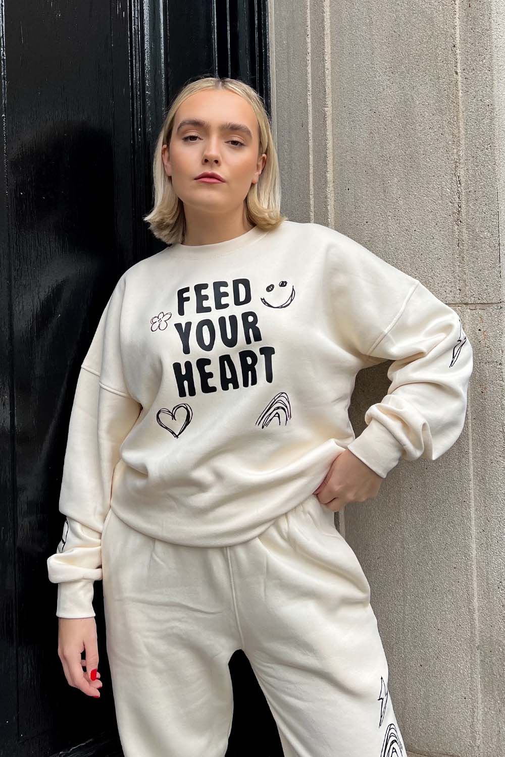 feed your heart premium ecru printed sweater loungewear set - Image 3