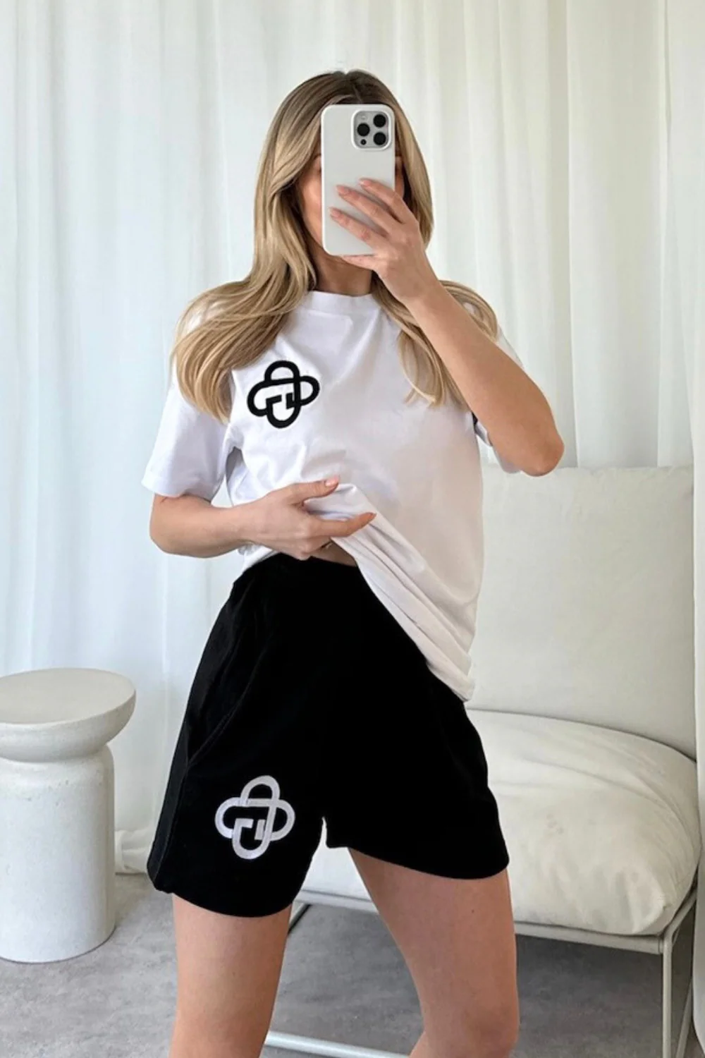 G monogram black embroidered premium t-shirt and shorts - Image 4