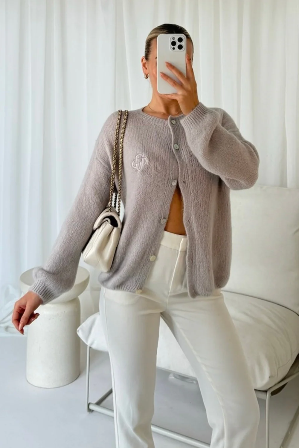 G Monogram grey embroidered knit button up cardigan - Image 3