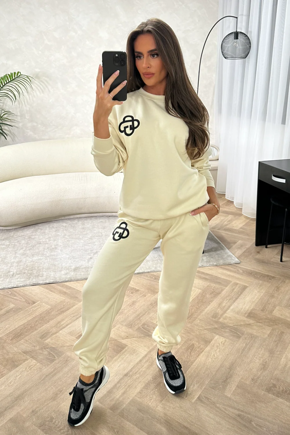 G monogram ecru embroidered sweater joggers loungewear - Image 3