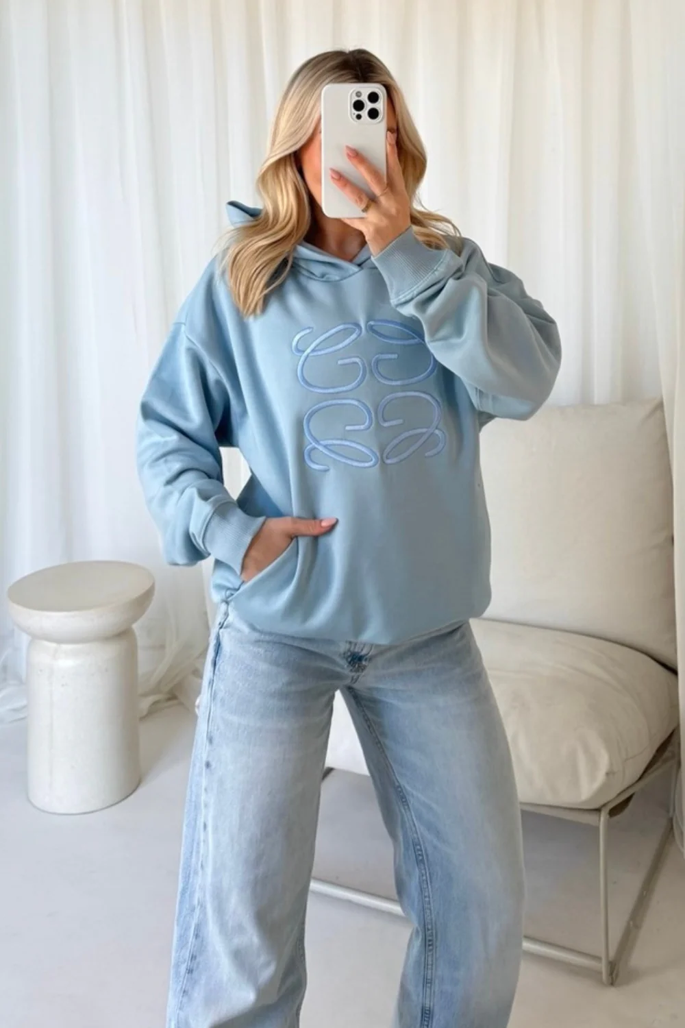 GeGe baby blue embroidered oversized hoodie - Image 3