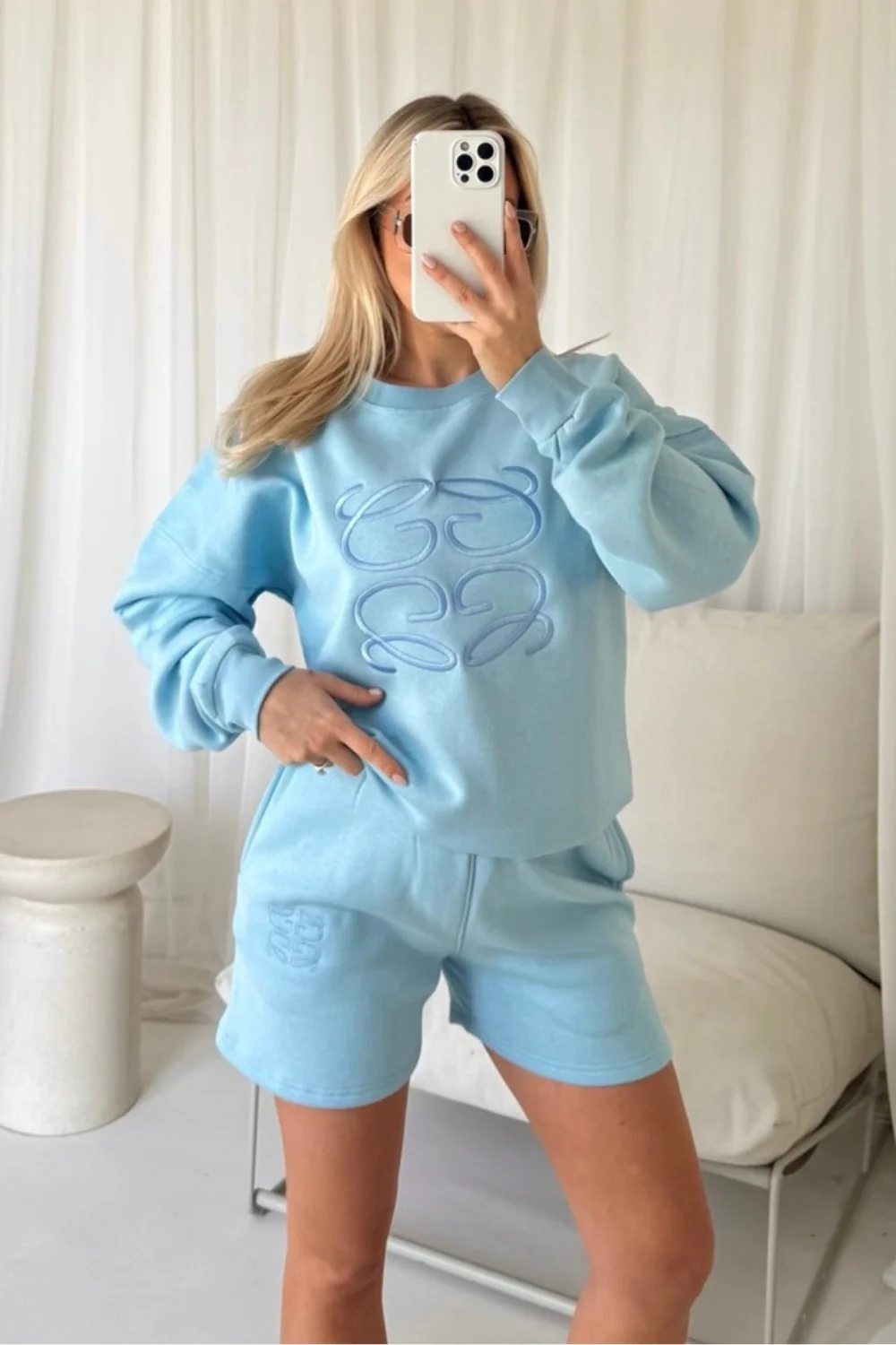 Gege blue embroidered sweater shorts loungewear - Image 2