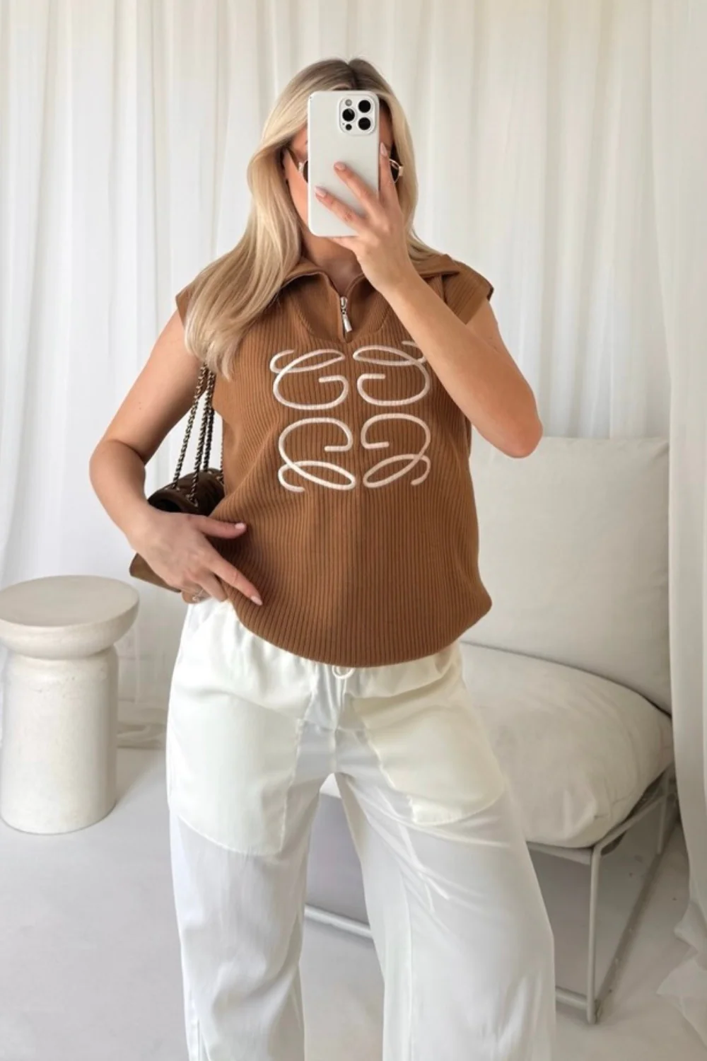 Gege camel embroidered 3/4 zip knit vest - Image 2