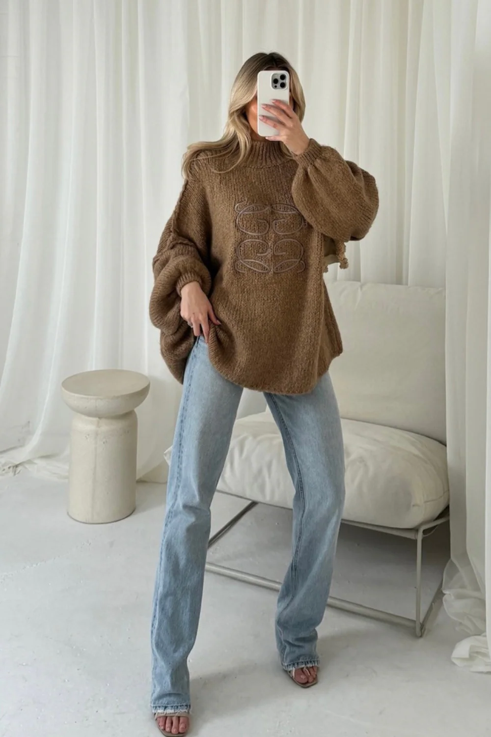 Gege camel embroidered oversized knit jumper - Image 2