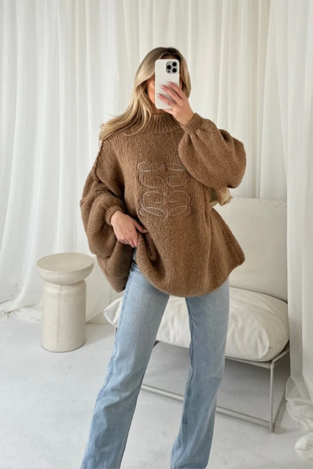 Gege camel embroidered oversized knit jumper - Image 3