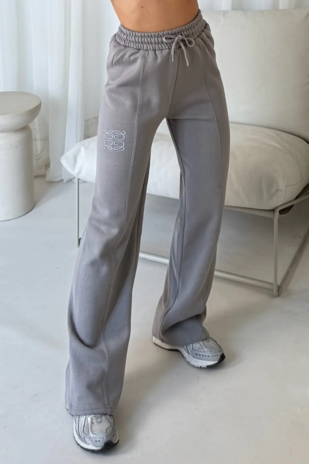GeGe embroidered slate grey straight leg jogger - Image 2