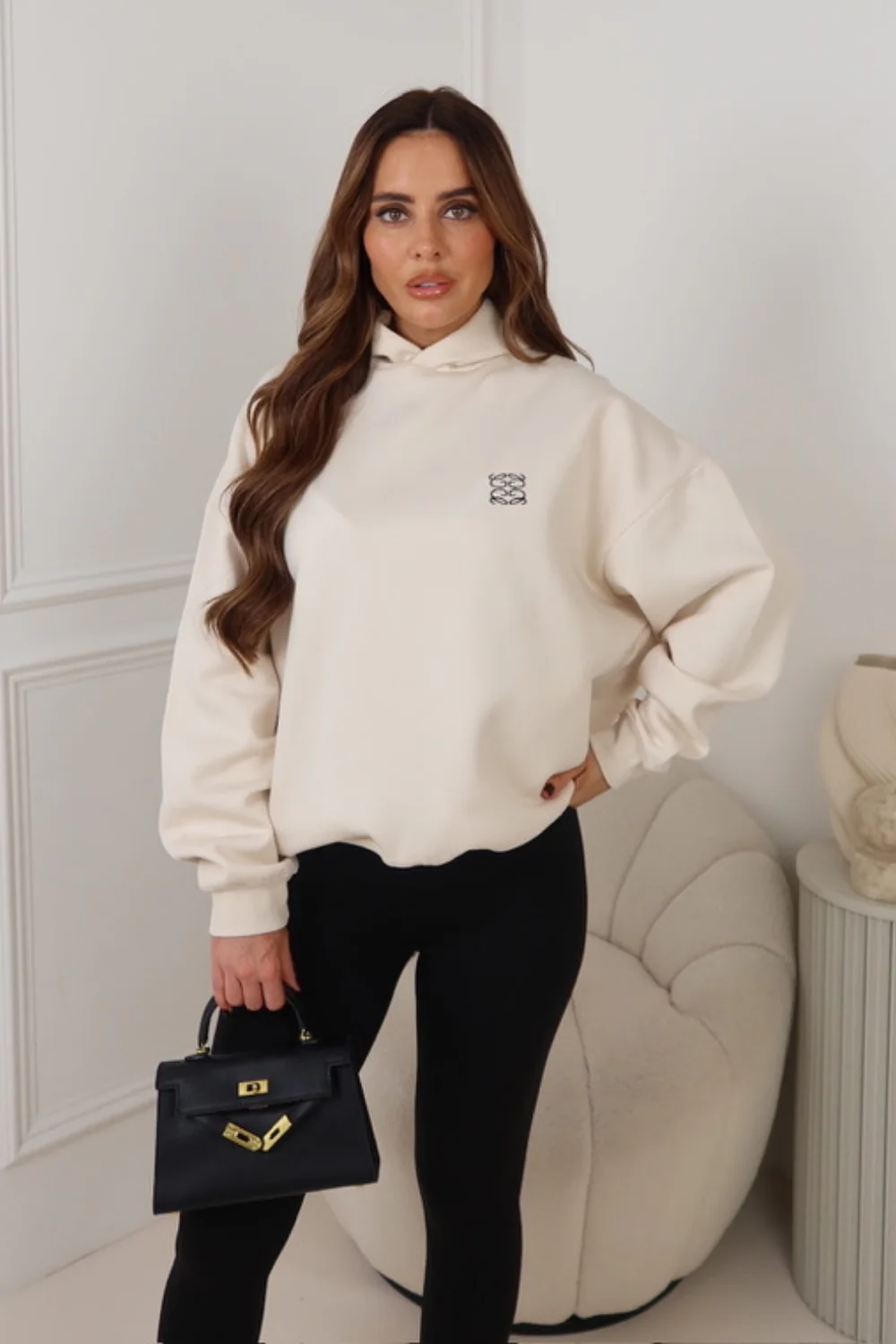 GEGE EMBROIDERED IVORY PREMIUM ESSENTIAL RELAXED HOODIE - Image 2