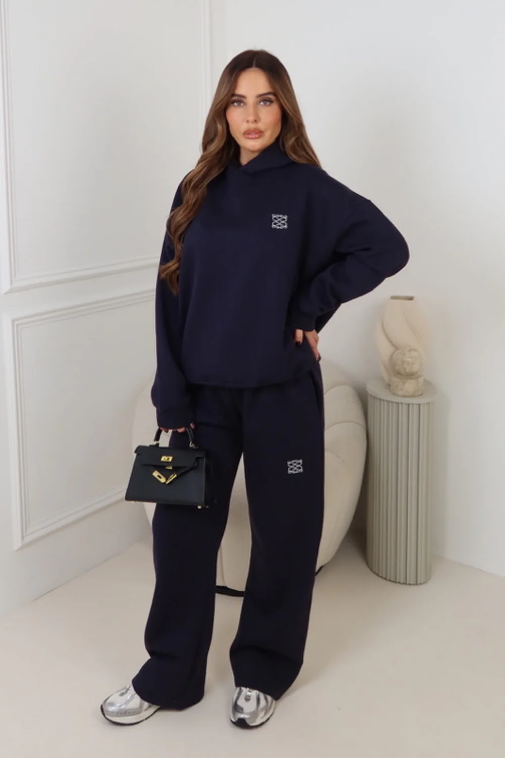 GEGE EMBROIDERED NAVY PREMIUM ESSENTIAL STRAIGHT LEG JOGGER - Image 3