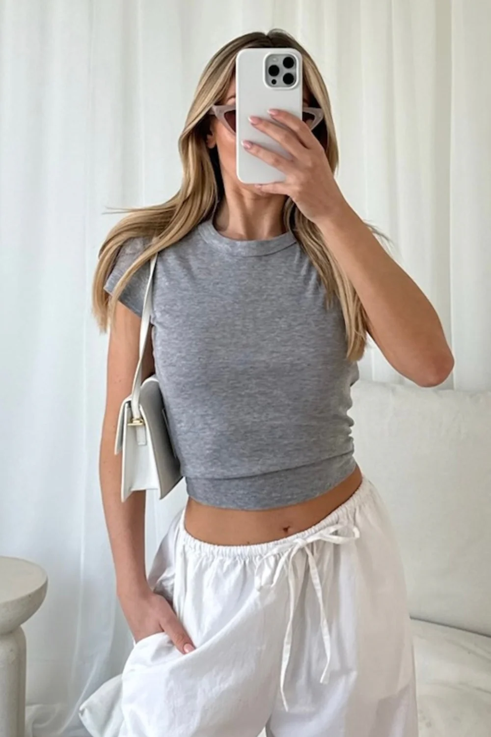 Glamify basics grey baby tee - Image 3