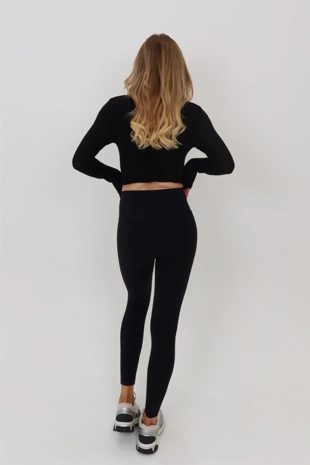 Glamify black buttery soft legging - Image 3