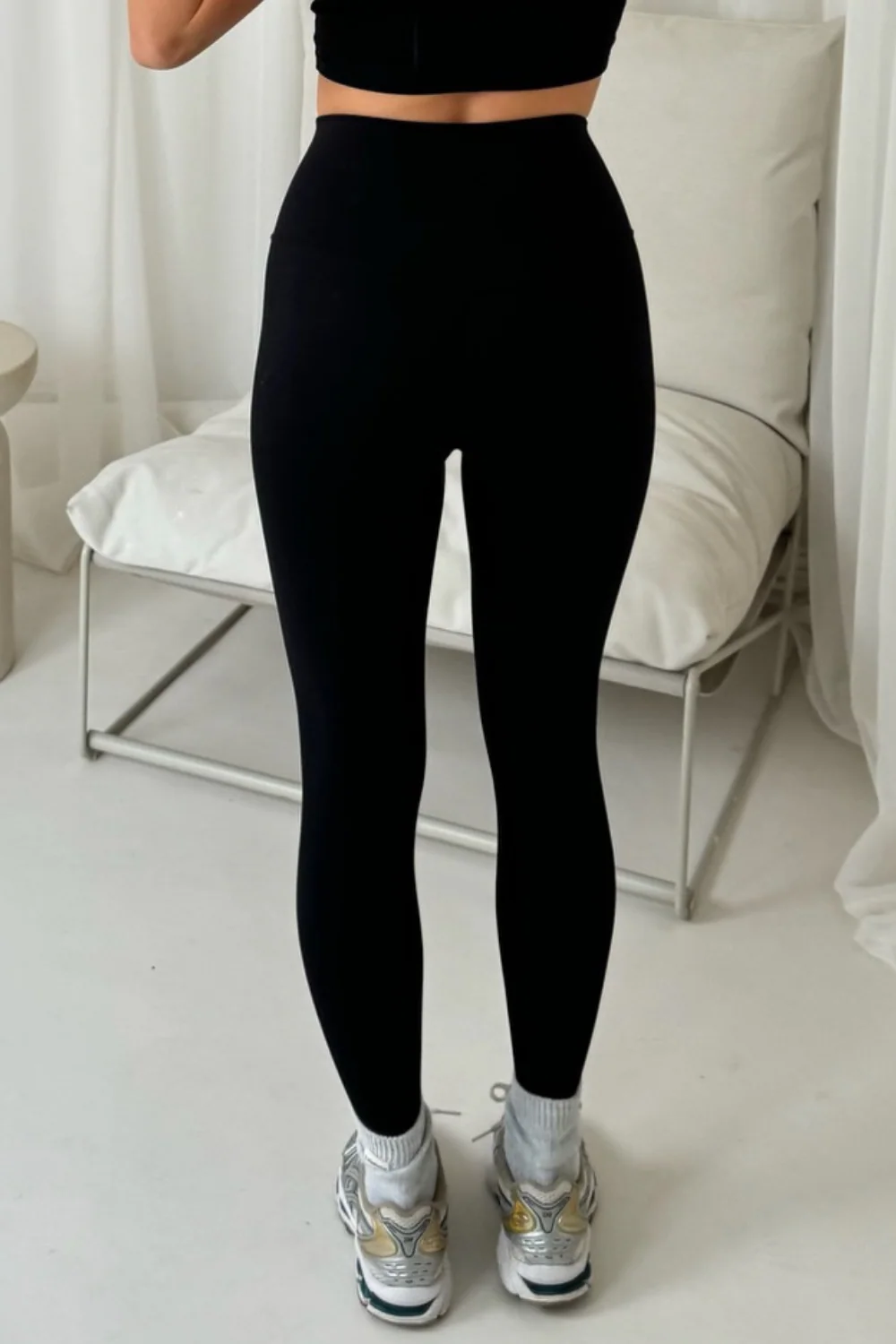 Glamify black buttery soft legging - Image 5