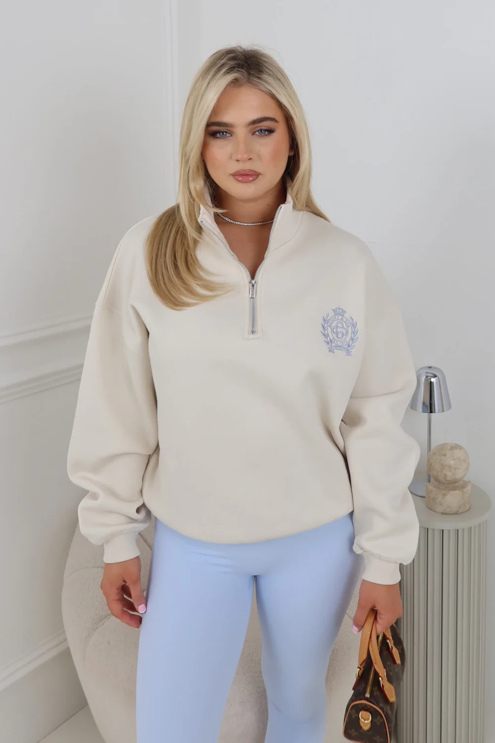 GLAMIFY IVORY & BLUE EMBROIDERED ST MORITZ EVERYDAY ESSENTIAL 3/4 ZIP