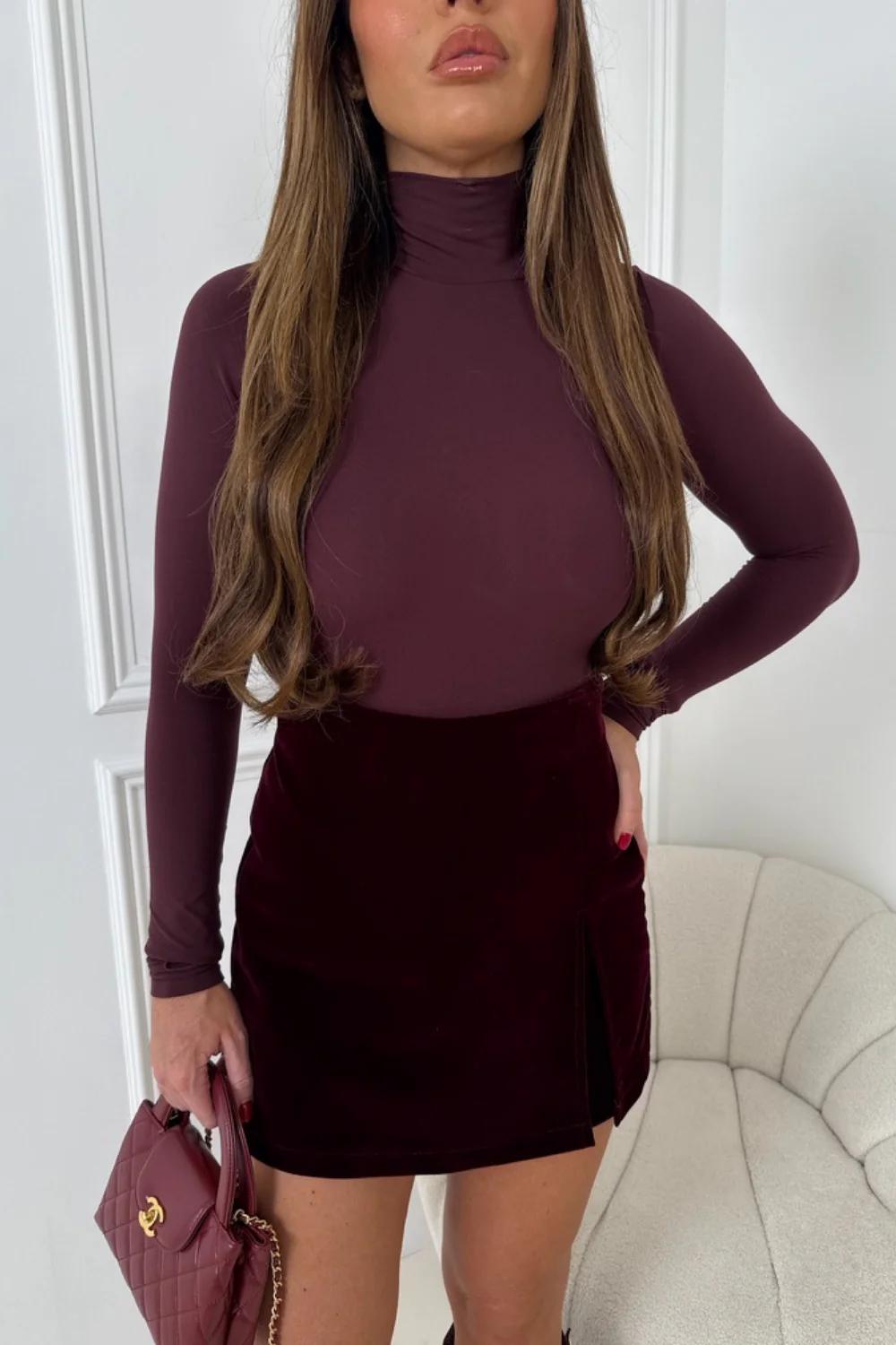 GLORIA BURGUNDY VELOUR SKORT - Image 4