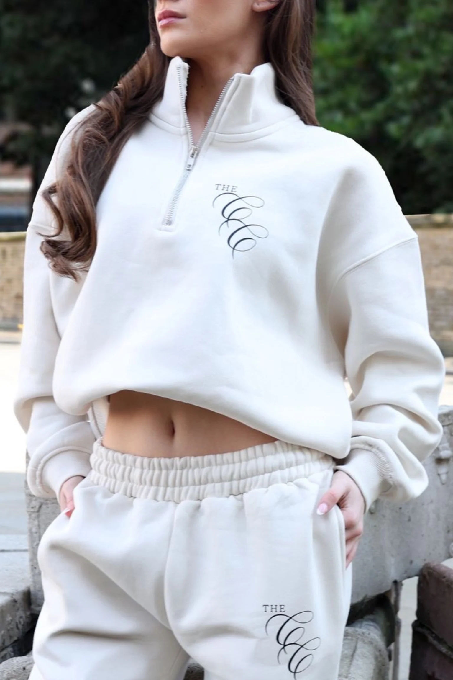 CONTENT CLIQUE IVORY LOGO QUARTER ZIP