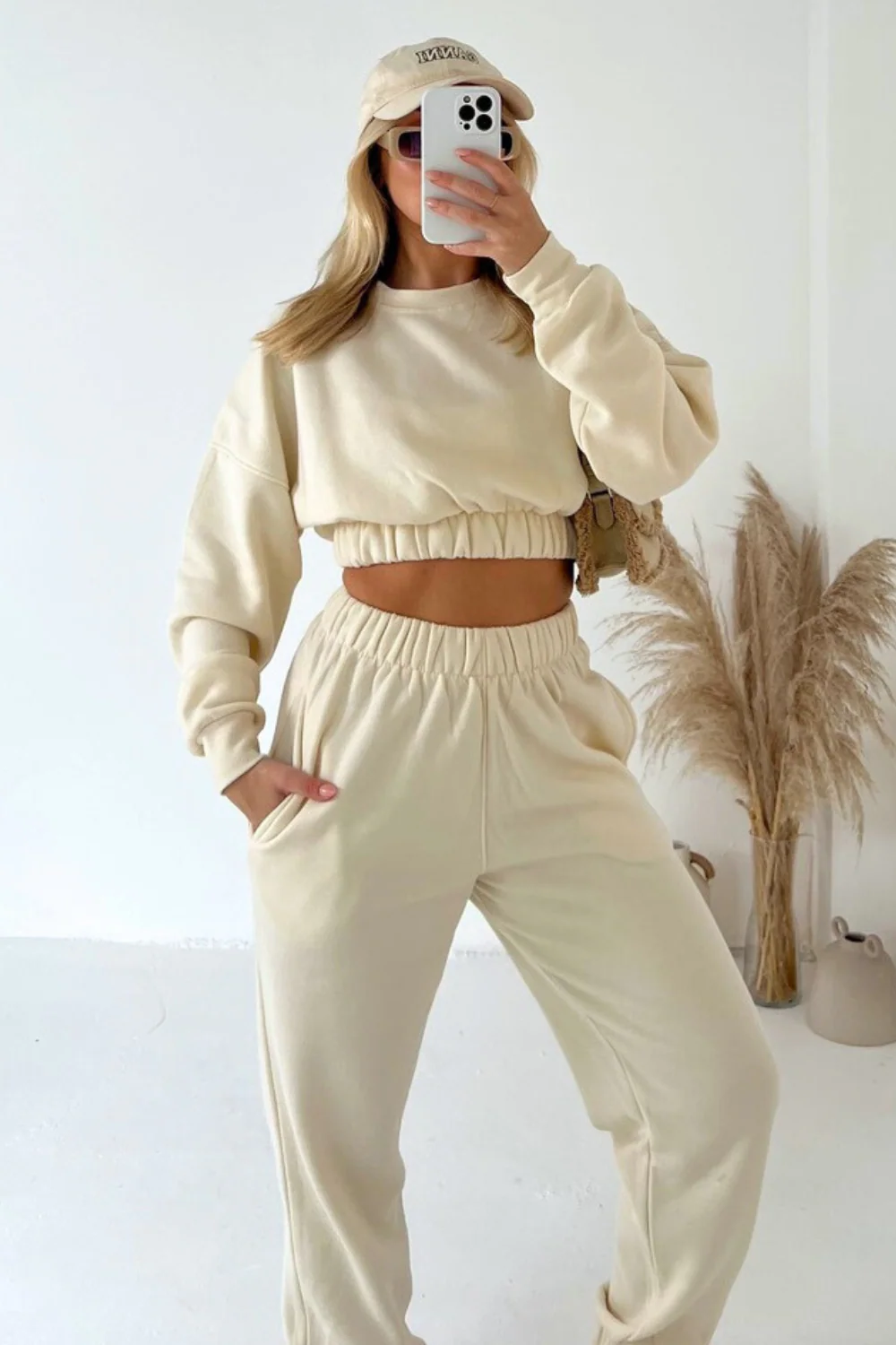 Gracie ecru cropped sweater jogger loungewear set - Image 2